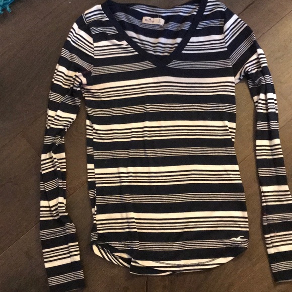 Hollister navy striped long sleeve vneck tee-s - Picture 1 of 2
